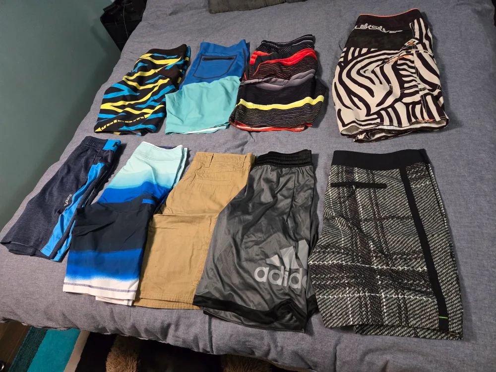 Men's Clothing Bundle - Medium and large image indicator(4)