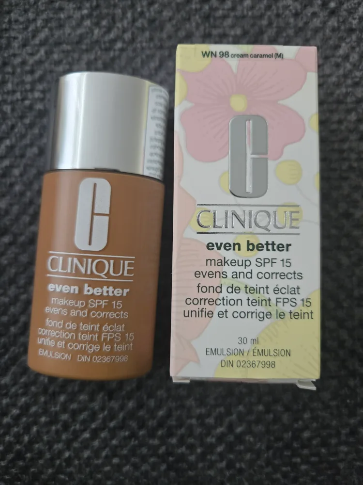 Clinique Even Better Makeup SPF 15 - WN98 Cream Caramel (M) image indicator(3)