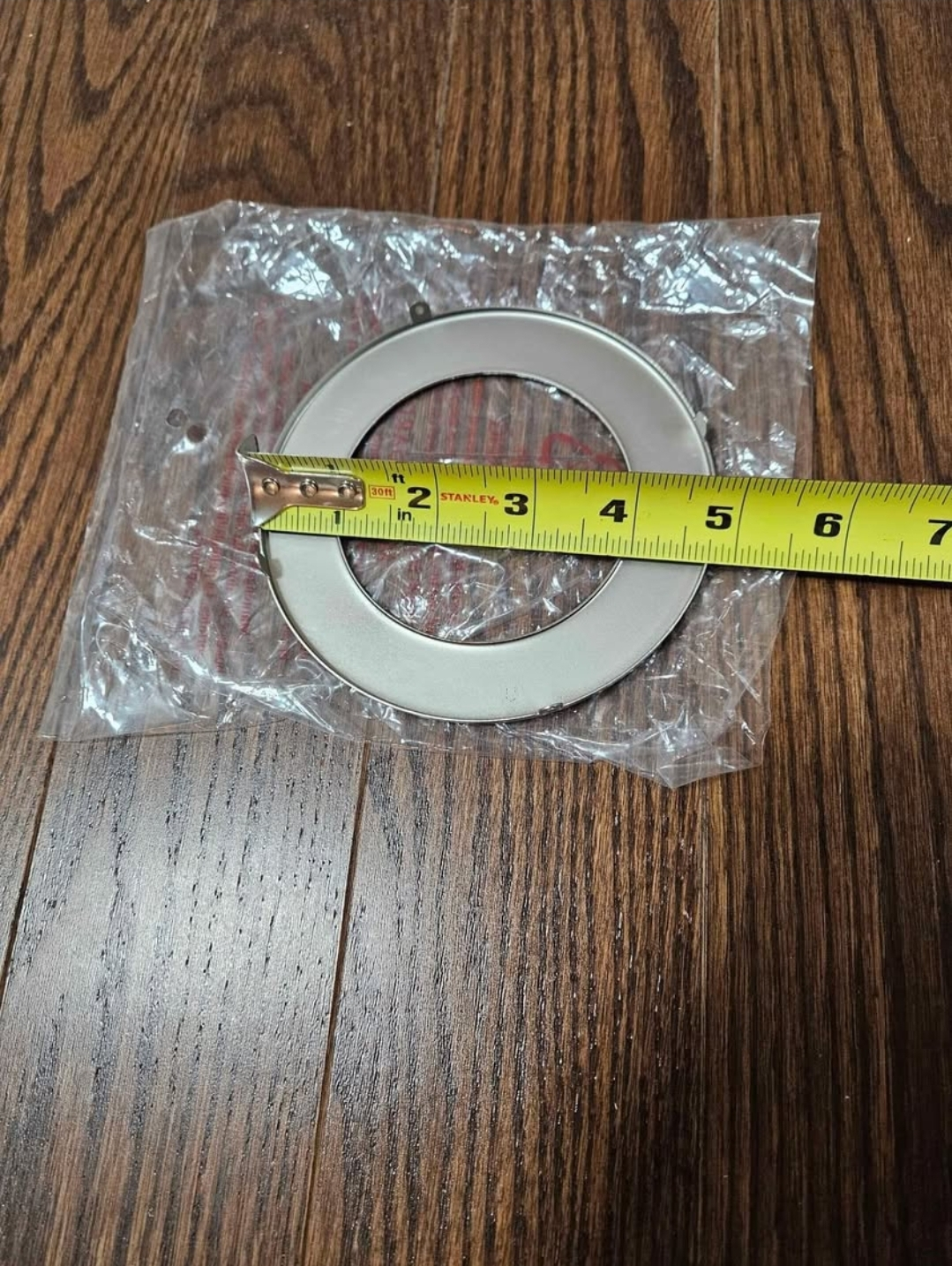 7 chrome color potlight cover. Brand new. - photo 4