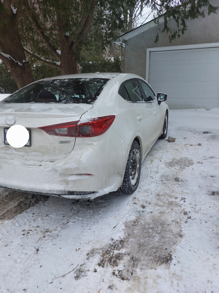 2014 Mazda 3 GS-SKY