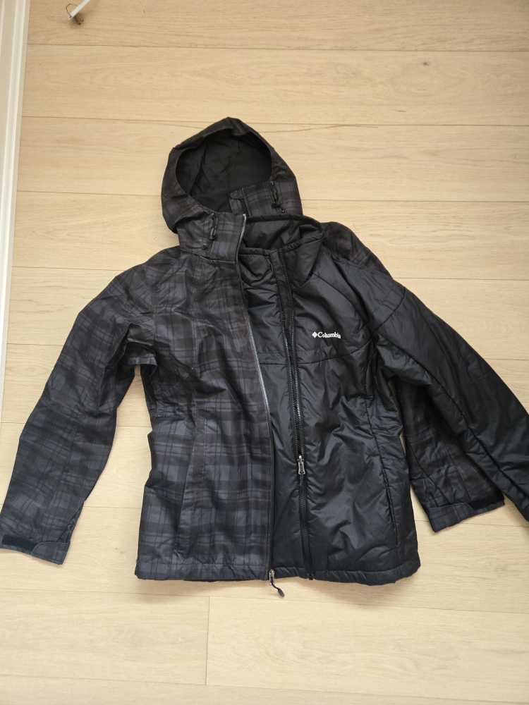 Columbia Women's Black Plaid Interchange 3-in-1 Ski Jacket