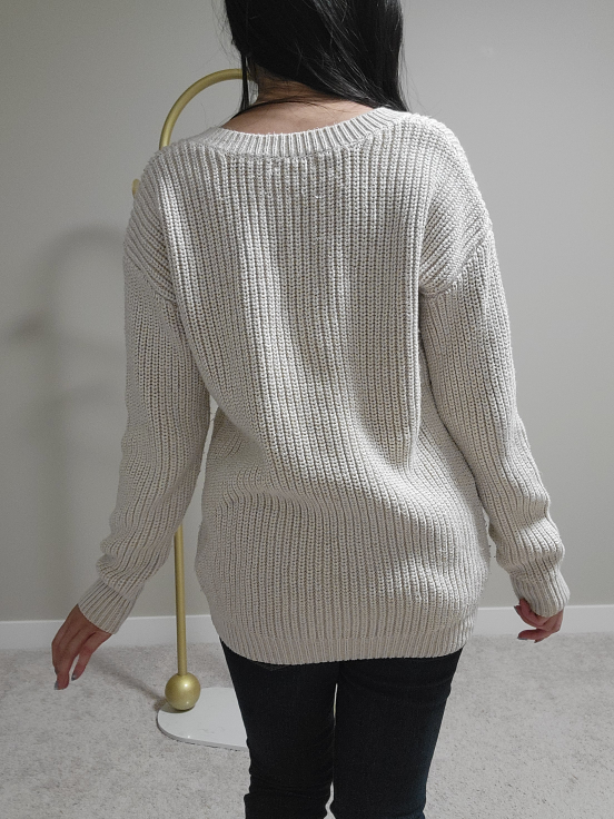 Cream-coloured V-neck Knit Sweater - photo 2