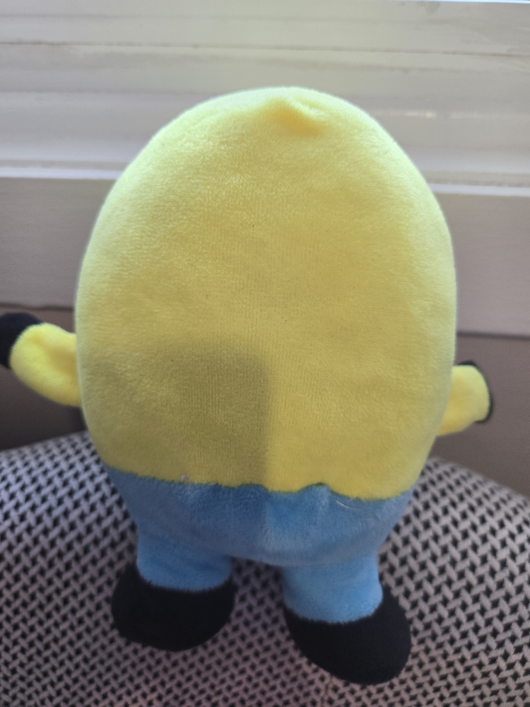 Adorable Minion Plush Toy - photo 2