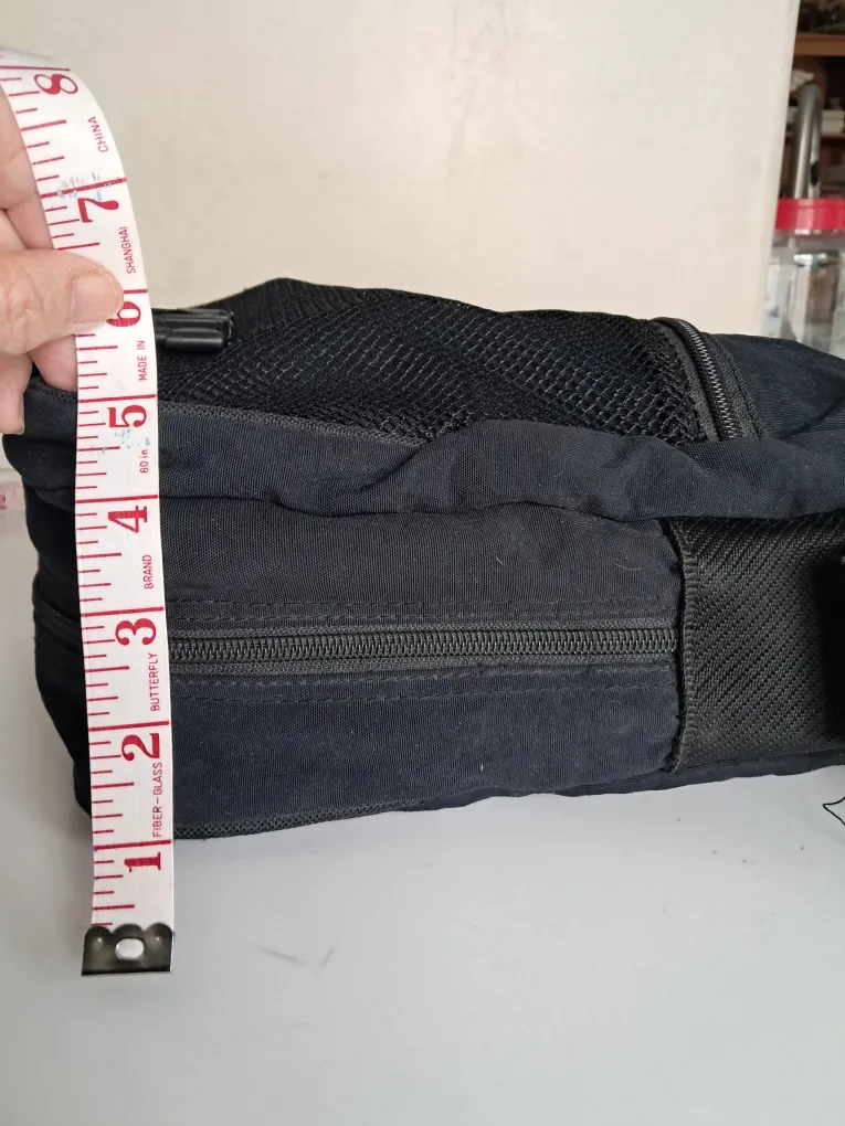 🏈Jantzen Black Messenger/Lap Top bag image indicator(9)