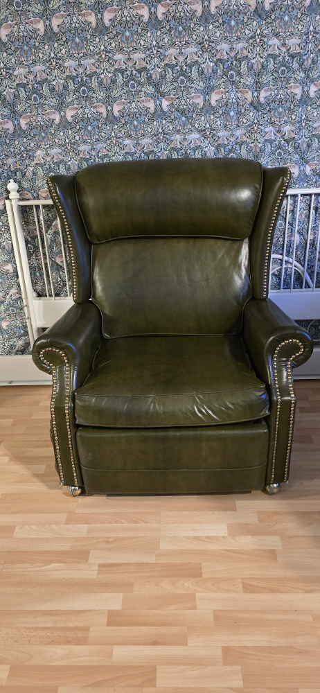 Dark Green Leather Recliner Chair - photo 2