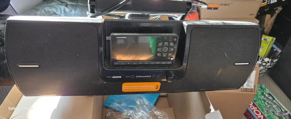 Sirius XM portable stereo image indicator(2)