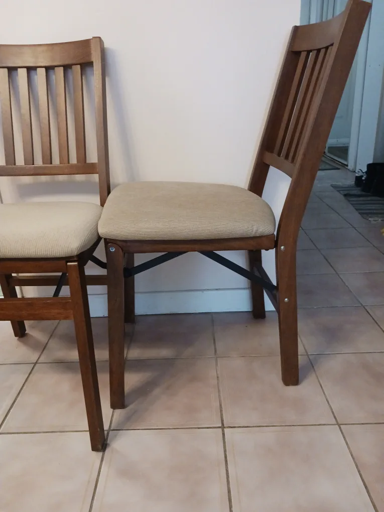 Pair of Folding Wooden Chairs with Beige Cushions image indicator(2)