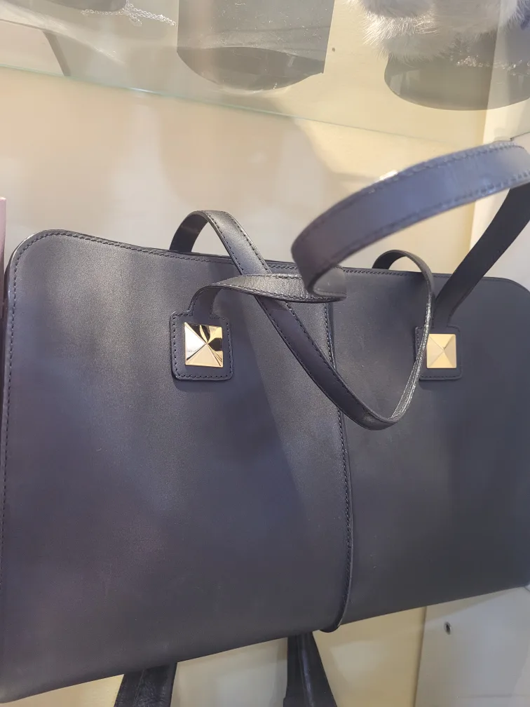 Black Leather Handbag with Gold Accents image indicator(4)