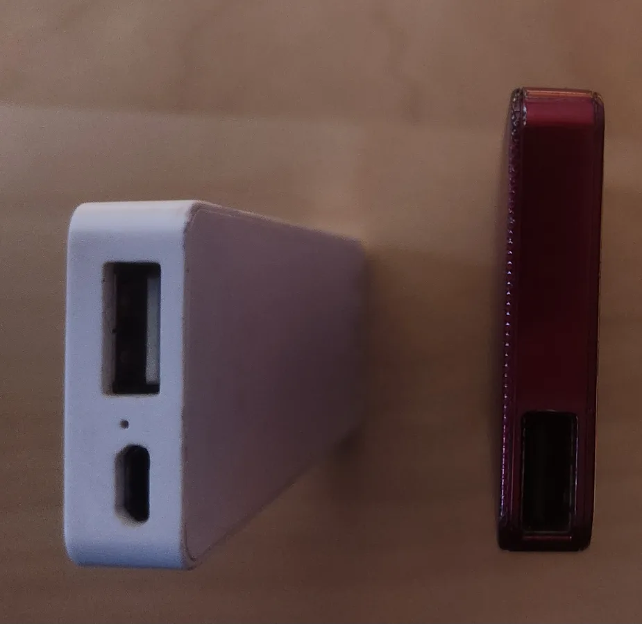 Two Portable Power Banks - Smart & NexxTech image indicator(4)