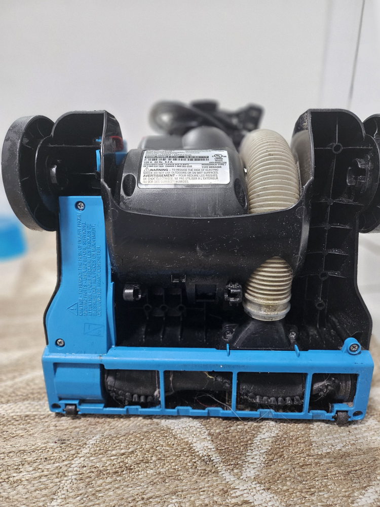 Bissell Power Lightweight Vacuum Cleaner - photo 3