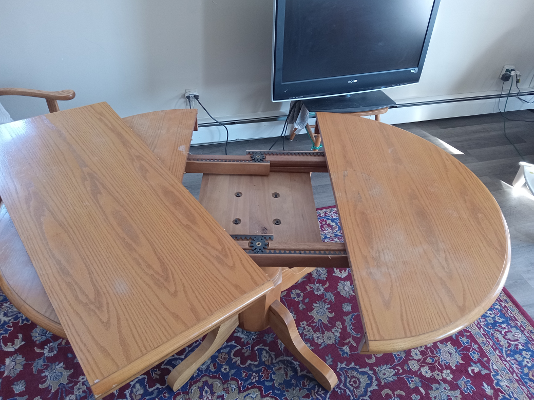 Oak Extendable Dining Table - photo 3