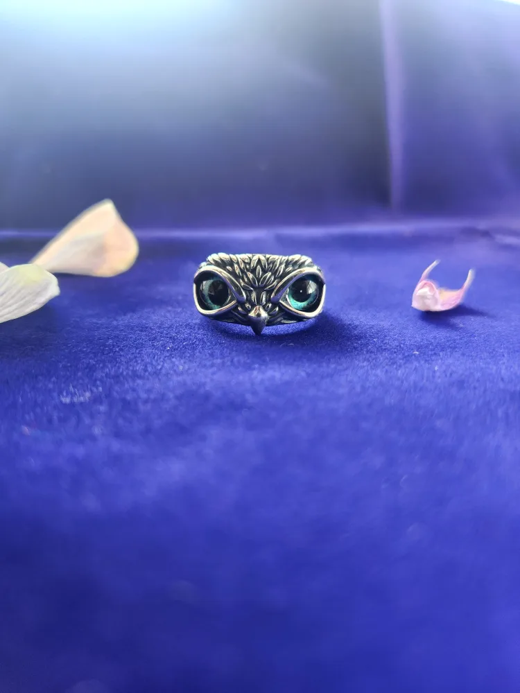 Unique Owl Ring thumbnail