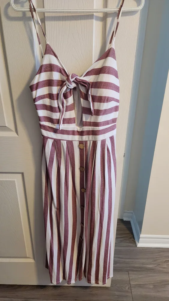 Striped midi dress with button detail size L thumbnail