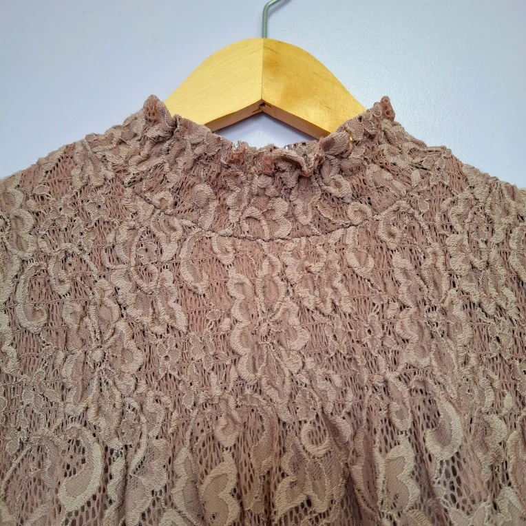 Women's High Neck Lace Blouse (S/P) - Cable & Gauge image indicator(3)