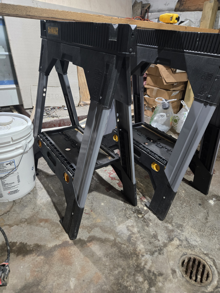 Pair of DEWALT Sawhorses, Adjustable Legs - photo 2