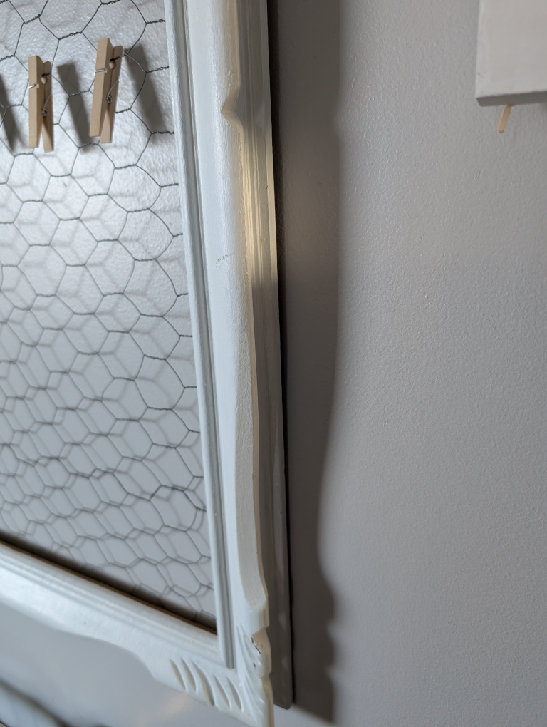 Chicken wire memo board - 23" x 26 3/4" - photo 2