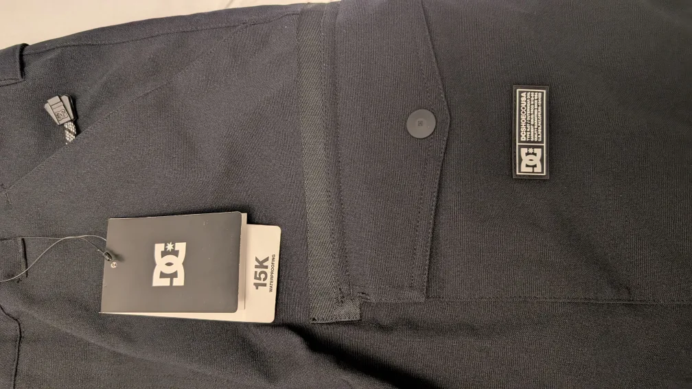 NWT DC Shoes Men's Large Black Snow Pants image indicator(3)