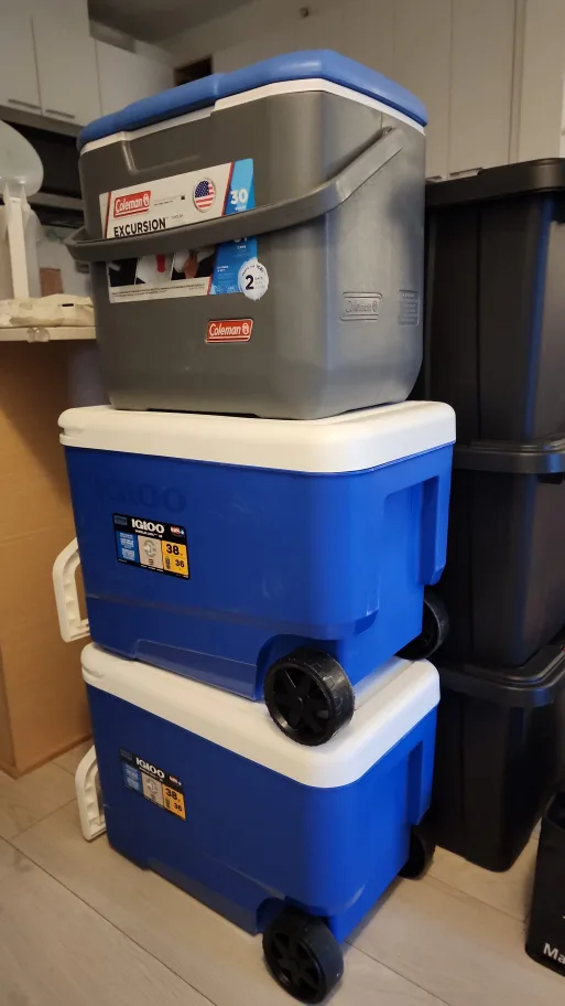 Igloo Wheelie Cool 38 Quart Cooler image indicator(2)