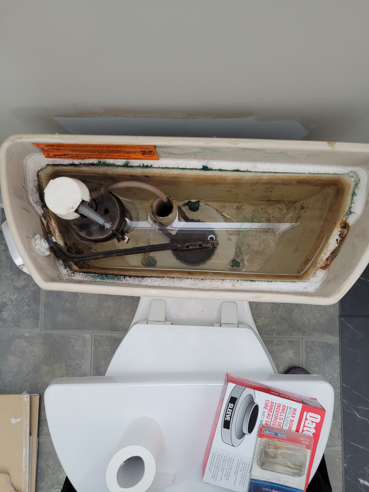 Kohler Toilet - White, Two-Piece - photo 4