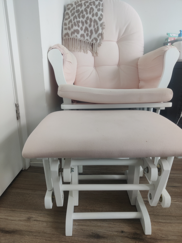 Pink Rocking Chair and Ottoman - photo 2