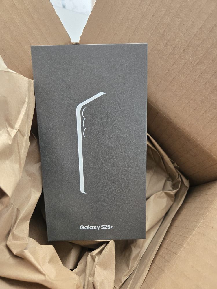 Samsung Galaxy S25+ - Silver Shadow - 256GB - New in Box - photo 3