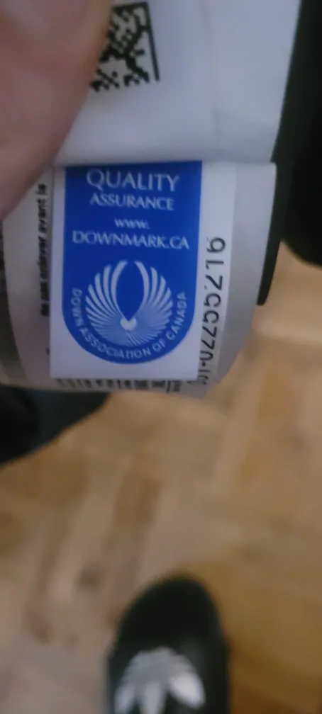 Canada Goose Jacket image indicator(4)