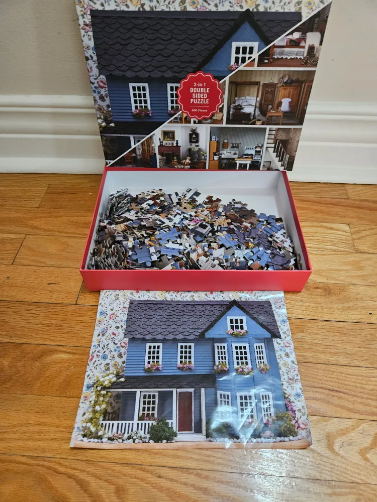 Vintage Dollhouse 2-in-1 Double Sided Puzzle - 500 Pieces image indicator(2)