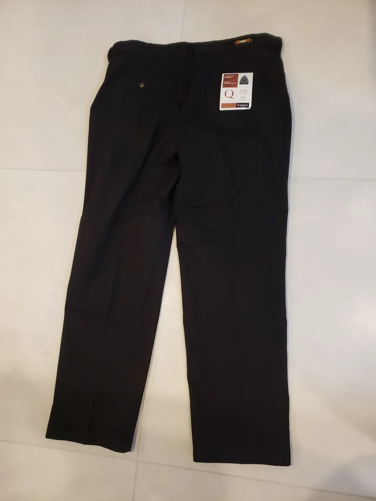 Haggar Men's Black Flat Front Trousers, Size 40x32 image indicator(7)