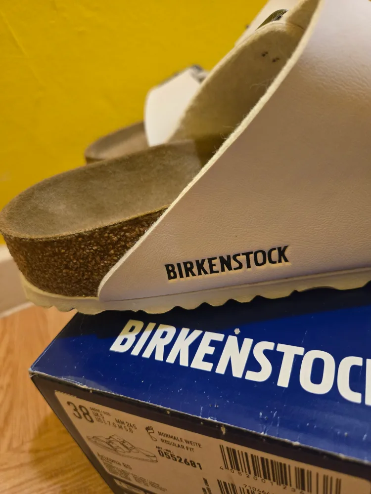 Birkenstock Arizona Birko-Flor White-Women's size 38 image indicator(5)