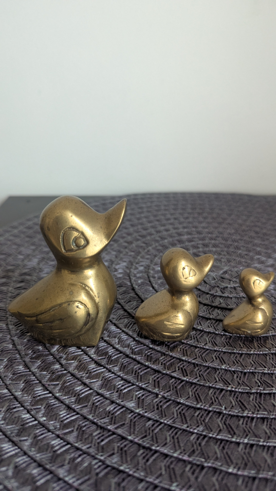 Vintage Brass Duck Figurines - Set of Three - photo 3