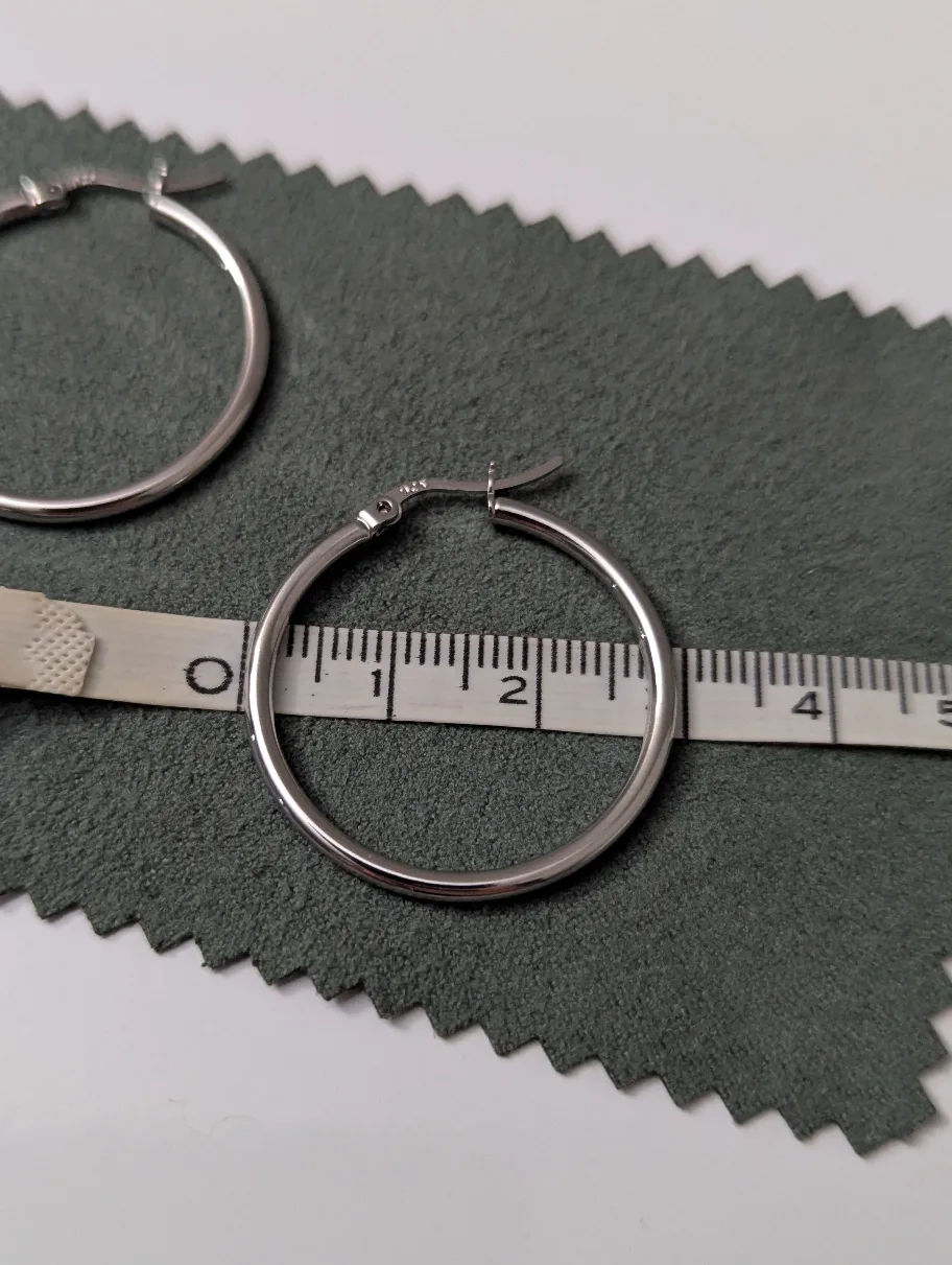 925 Sterling Silver Hoop Earrings image indicator(3)