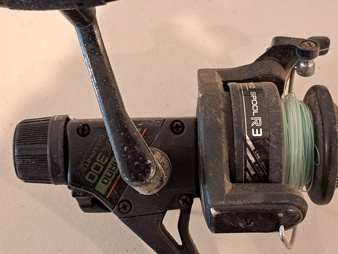 3 - 7ft to 6.6f fishing rod and reels - photo 5