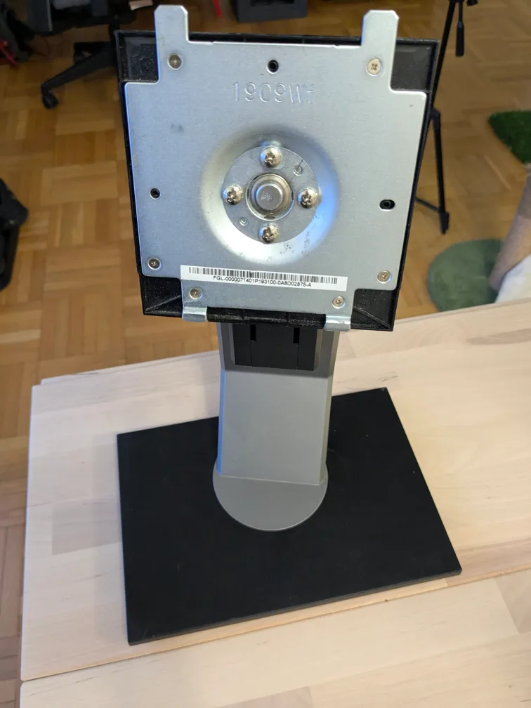 Dell P2017Hc 19.5" Monitor with stand image indicator(5)