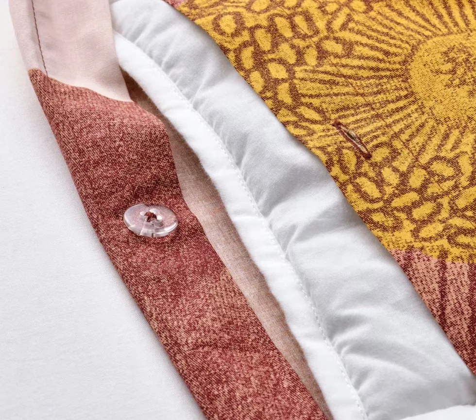 IKEA SVARTKLINT King Duvet Cover Set image indicator(4)