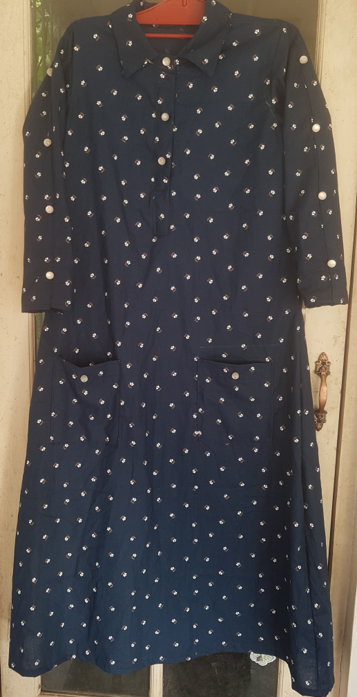 Five Women's Dresses - Assorted Styles and Colours - photo 4