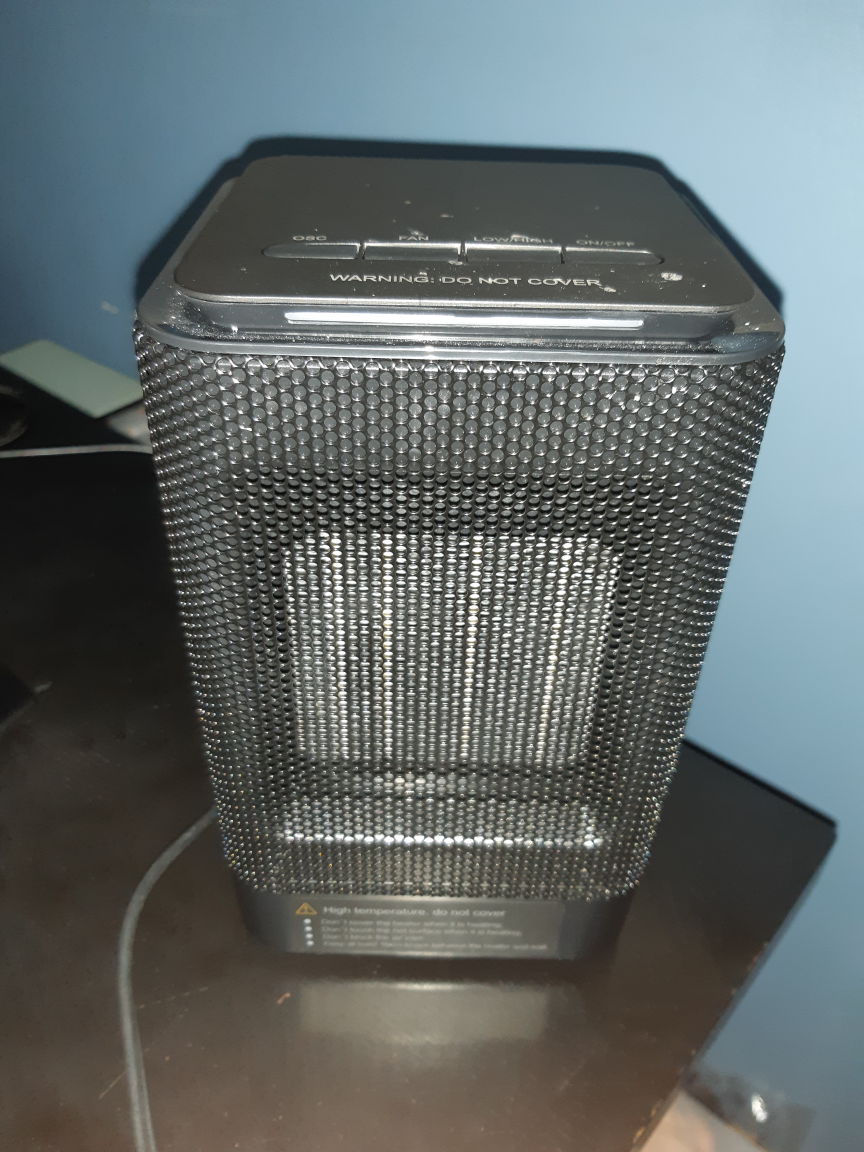 Compact Personal Ceramic Heater - photo 2