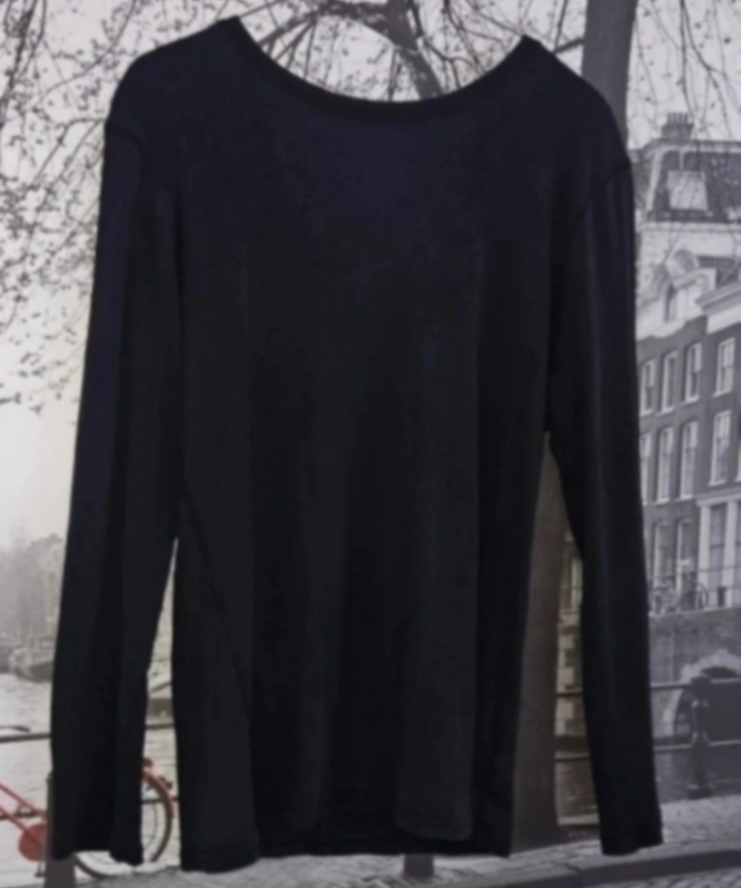 Black long-sleeve shirt - photo 3