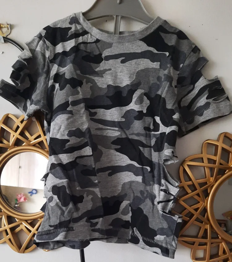 Boys' Grey Camo Shirt and Joggers Set image indicator(3)