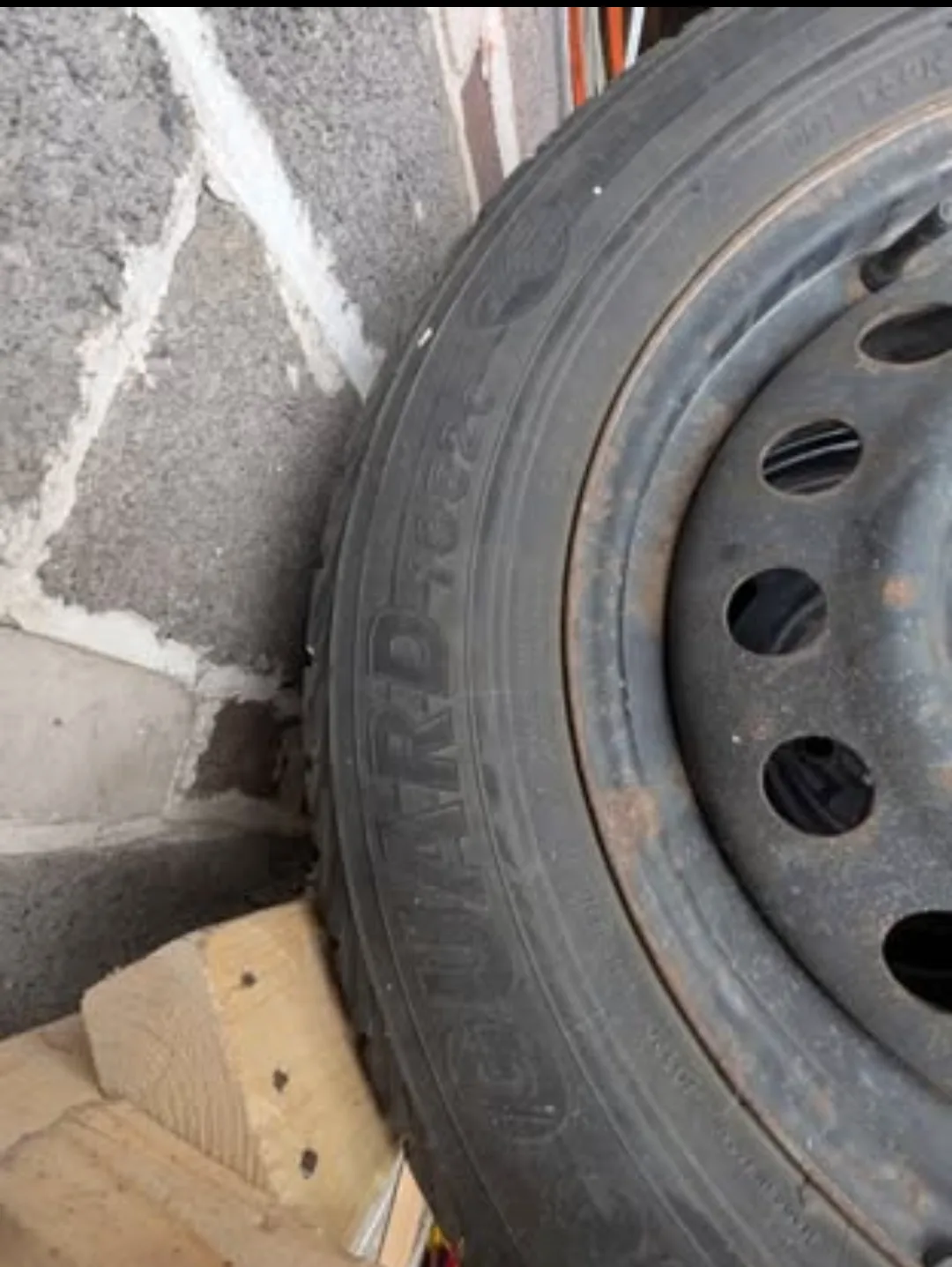 Yokohama ICEGUARD IG52C Winter Tires & Rims - Set of 4 image indicator(5)