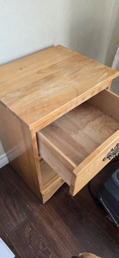 Solid Wood One-Drawer Nightstand - photo 3
