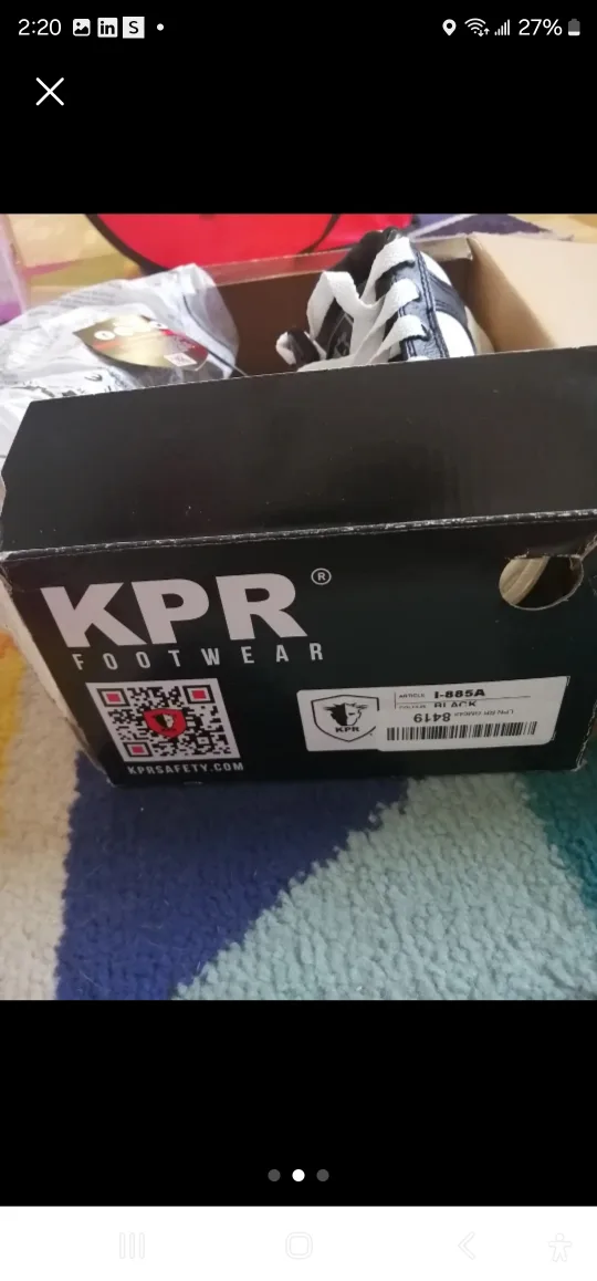 KPR Safety Shoes - Size 6.5 image indicator(3)