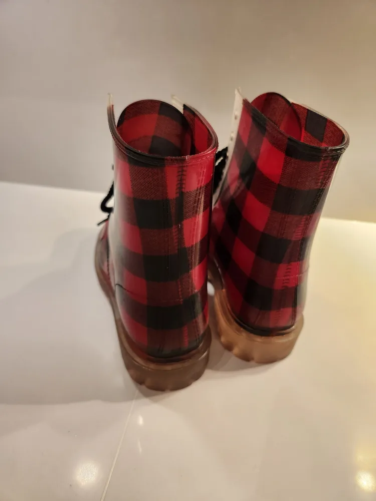 Red and Black Plaid Rain Boots image indicator(4)