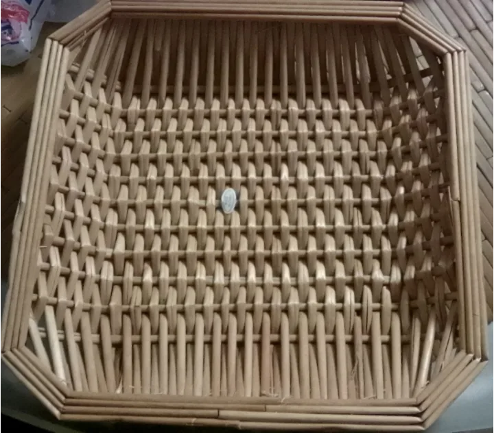 Woven Wicker Tray #freecycle image indicator(2)