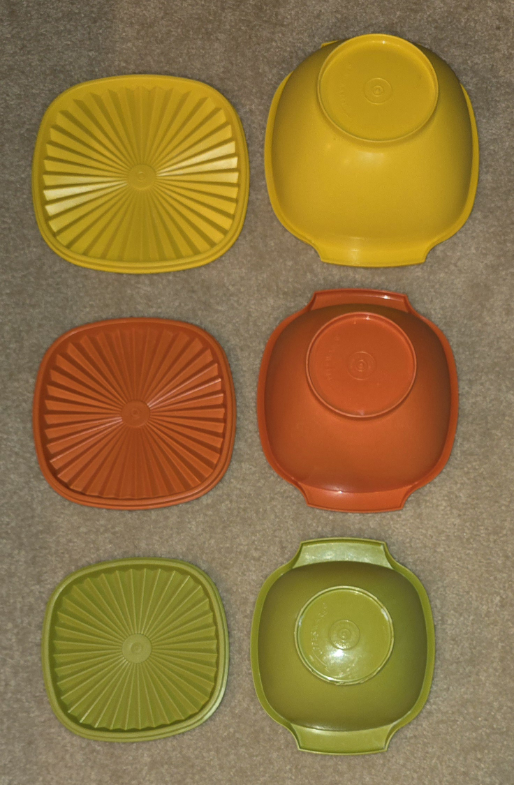 Vintage Typperware Serving Bowls with Lids - photo 2