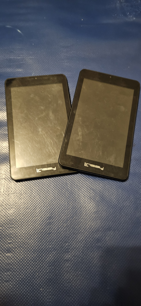 Pair of Linsay Tablets - Refurbished