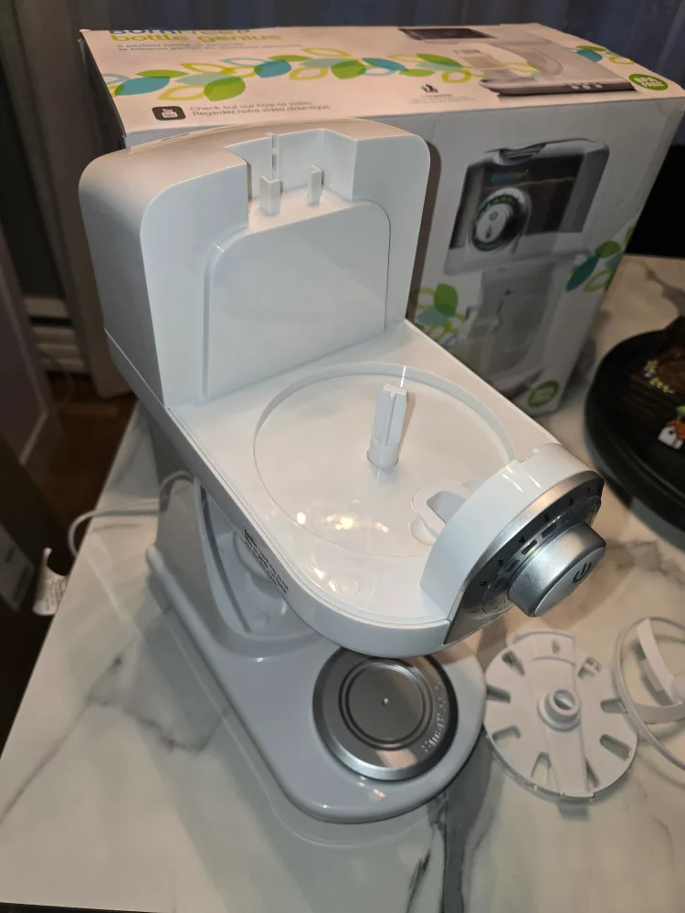 Born Free Bottle Genius Baby Bottle Maker image indicator(2)