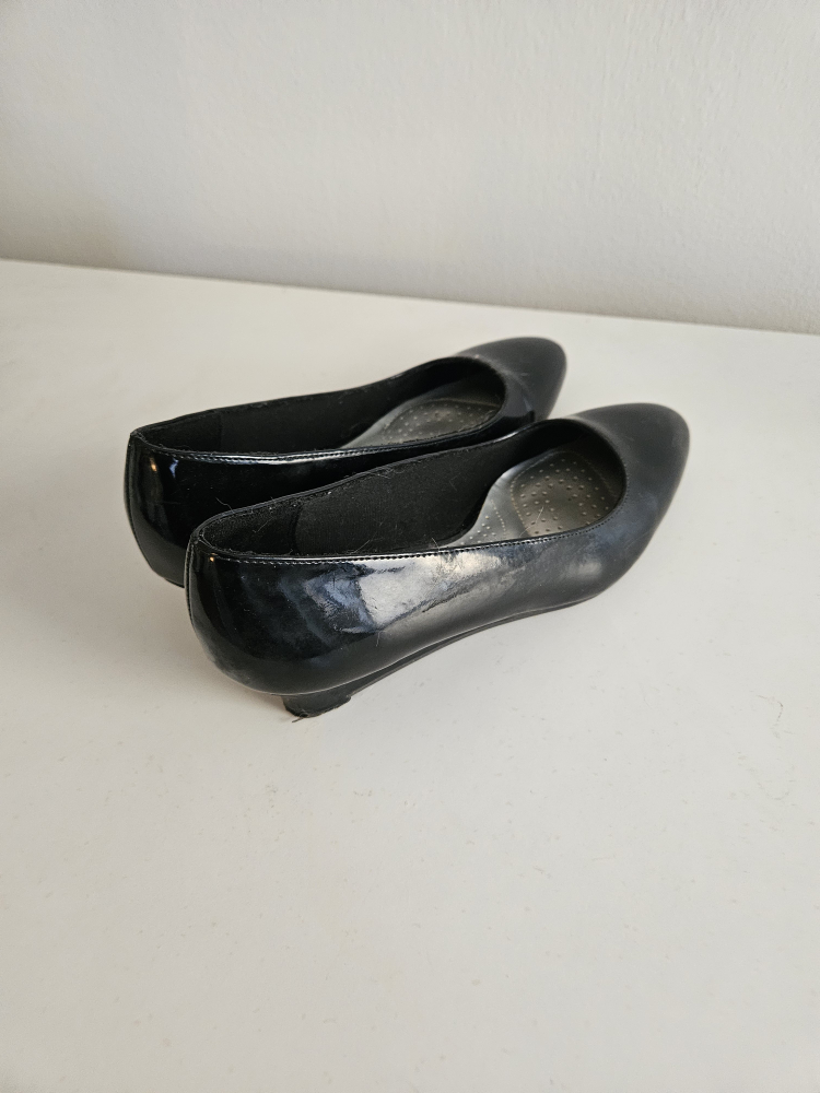 Women's Black Wedge Heels