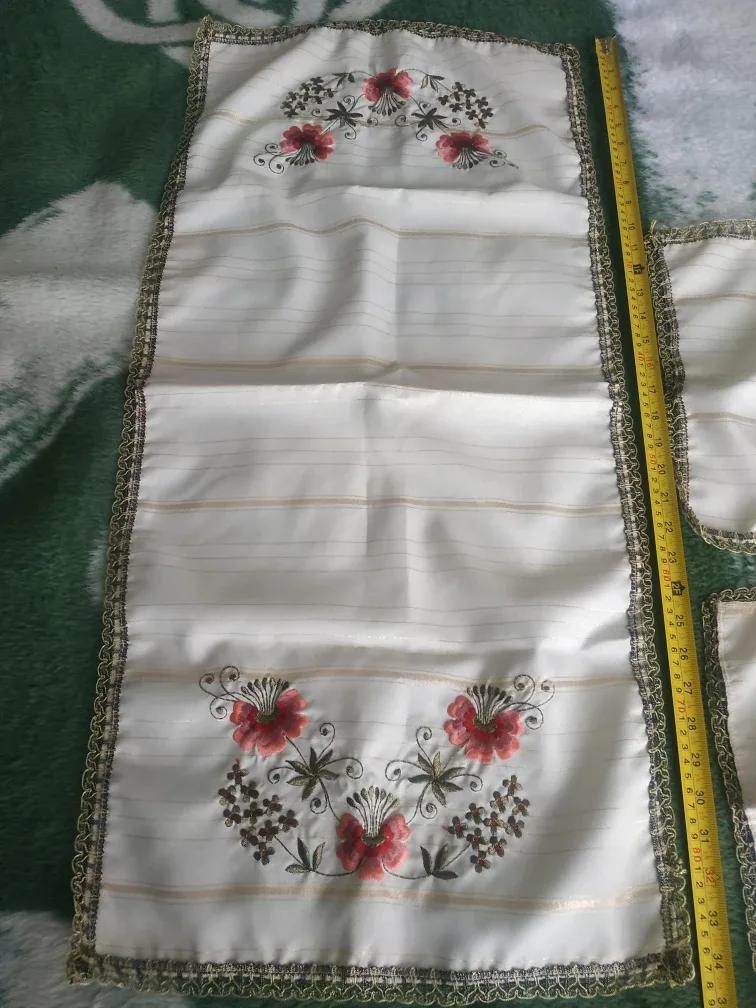 3.piece Embroidered  Mat Set 🏈 image indicator(2)