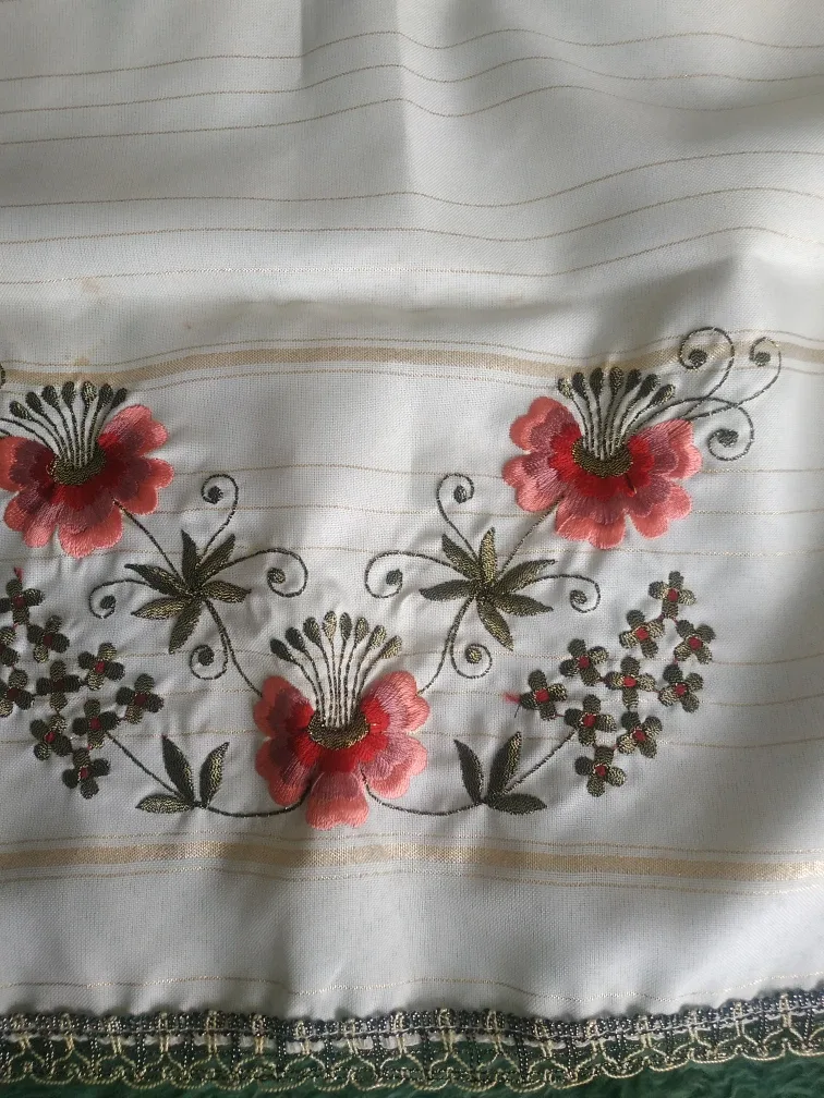 3.piece Embroidered  Mat Set 🏈 image indicator(3)