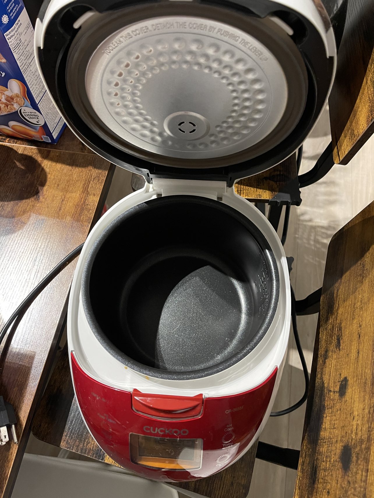 Cuckoo Rice Cooker - photo 3